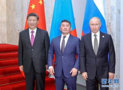 澳门金沙网站:习近平出席中俄蒙元首第五次会晤